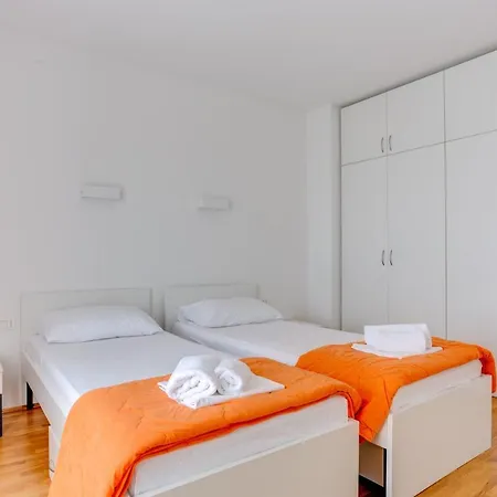 Auberge de jeunesse Kampus *