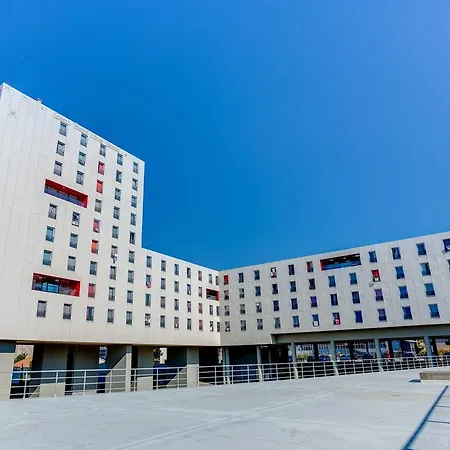 Auberge de jeunesse Kampus *